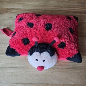 Pillow Pet Ladybug 18" *hole*